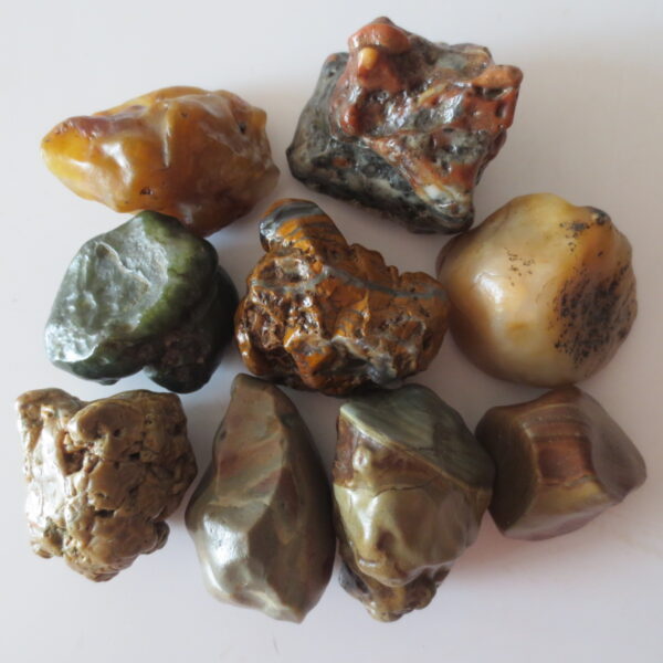 gobi desert raw rough stones natural gemstone specimen for collectors (p36)