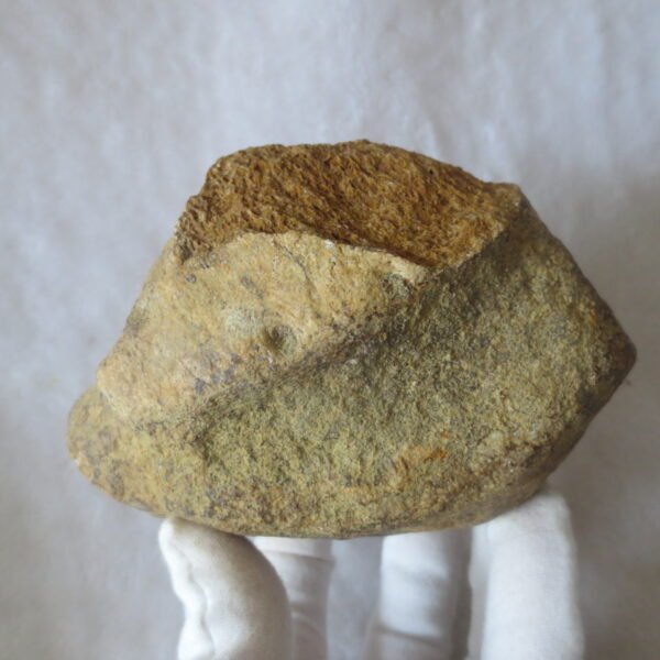 natural quartz gobi stone raw desert rock home decor. (g12)