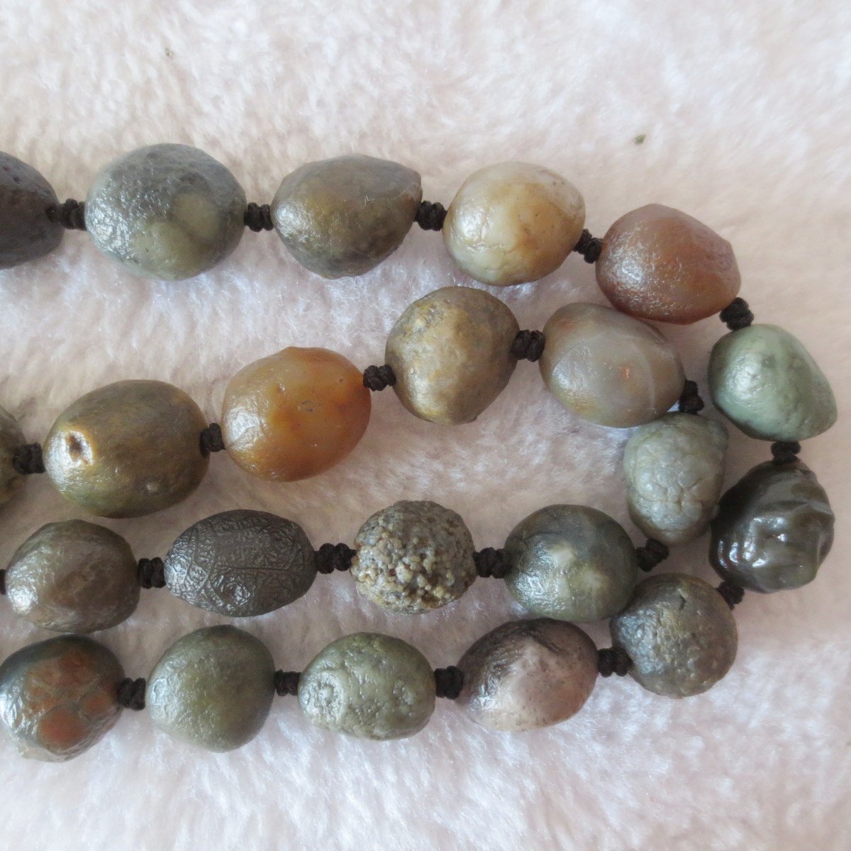 gobi agate raw stone necklace – authentic desert gem jewelry (n648)