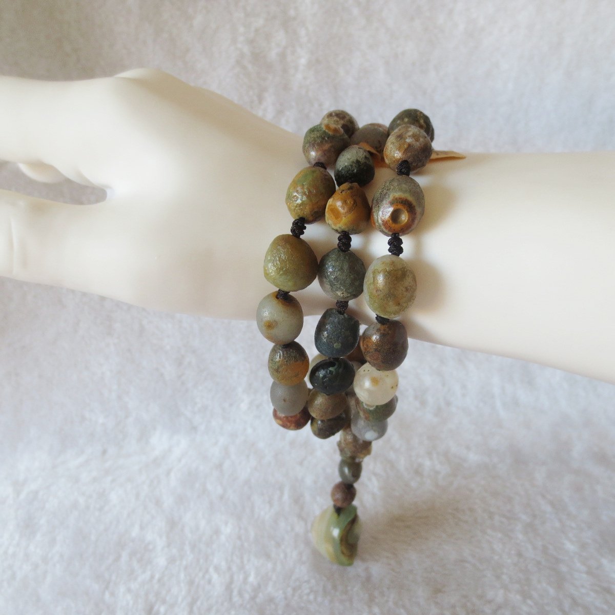 gobi agate raw stone necklace – authentic desert gem jewelry (n645)