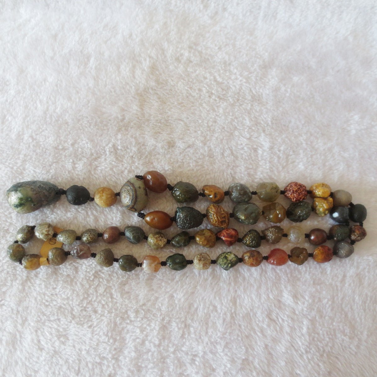gobi agate raw stone necklace – authentic desert gem jewelry (n650)