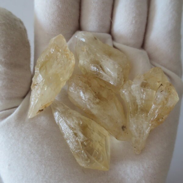 gobi desert raw rough stones natural gemstone specimen for collectors (p50)