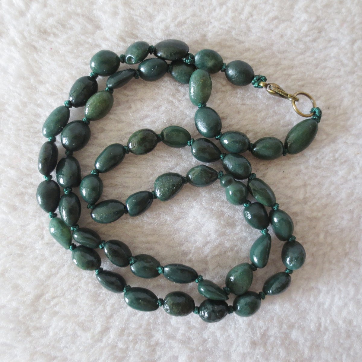 gobi agate raw stone neck necklace – authentic desert gem jewelry (n675)