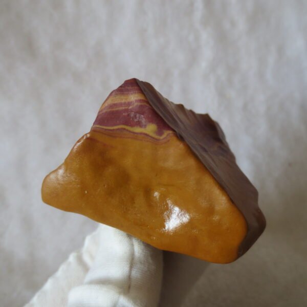 natural banded gobi agate raw desert mudstone mineral (j44)