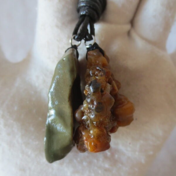 a097 set of 2 desert gobi agate pendant