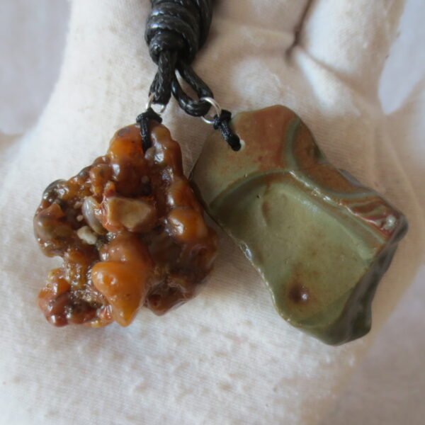 a097 set of 2 desert gobi agate pendant