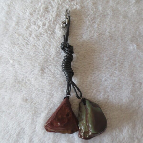 a100 set of 2 desert gobi agate pendant