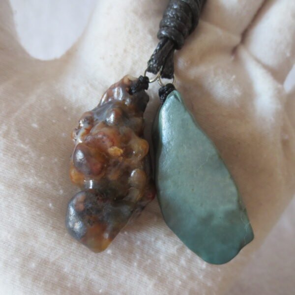 natural gobi agate pendant healing crystal jewelry (a100)