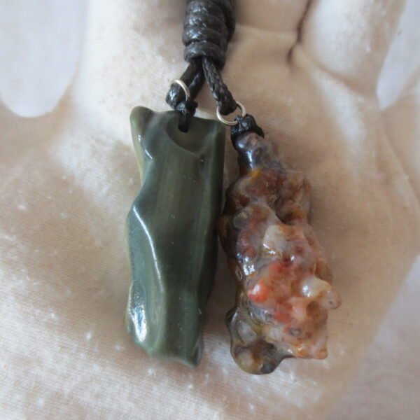 natural gobi agate pendant healing crystal jewelry (a100)