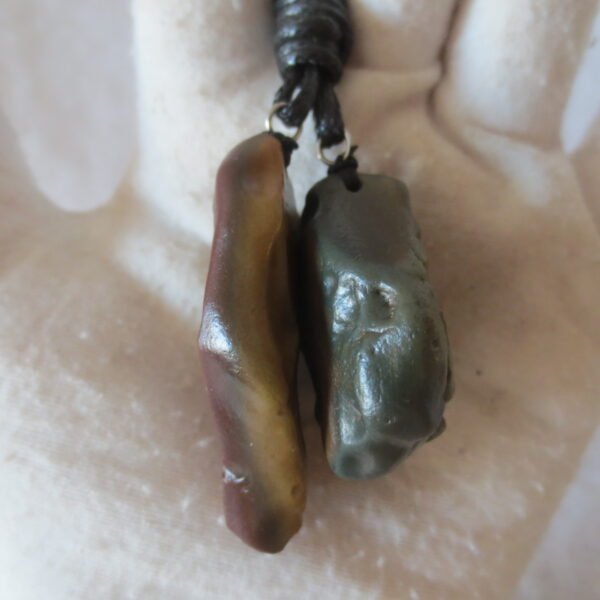 a101 set of 2 desert gobi agate pendant