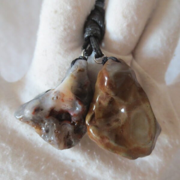 a106 set of 2 desert gobi agate pendant
