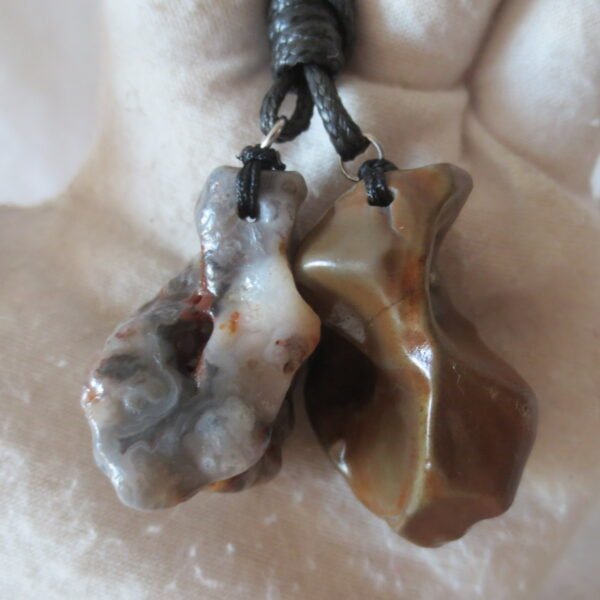 a106 set of 2 desert gobi agate pendant