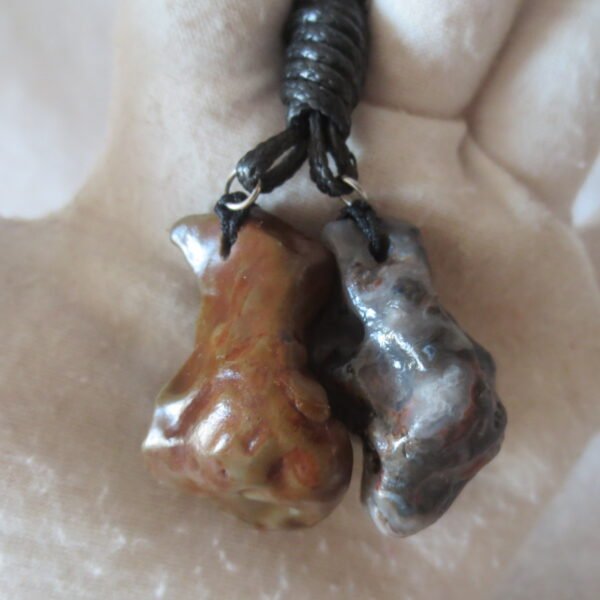 a106 set of 2 desert gobi agate pendant