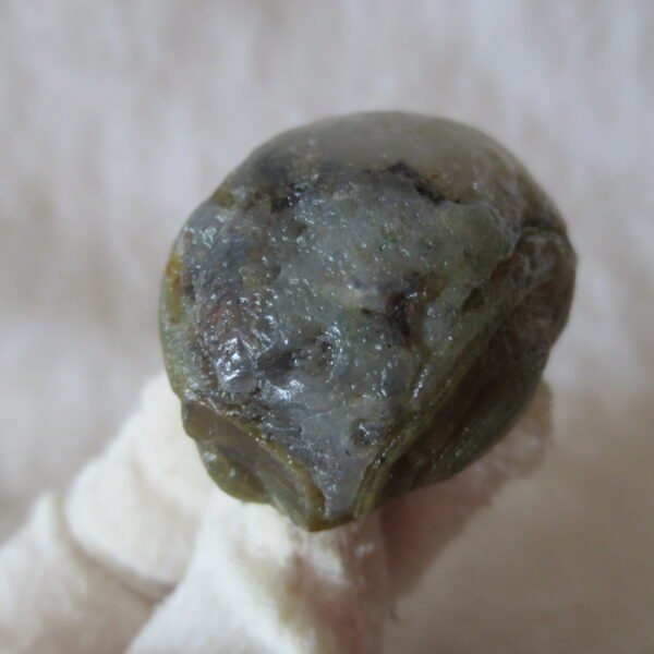 natural thumb eye gobi agate desert raw stone mineral (m129)