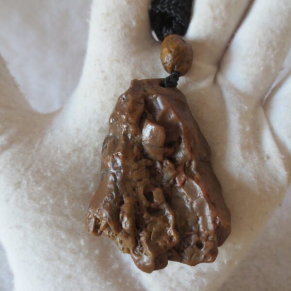 natural gobi agate pendant healing crystal jewelry (d10)