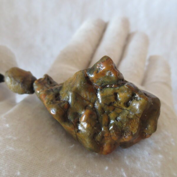 natural gobi agate pendant healing crystal jewelry (d14)