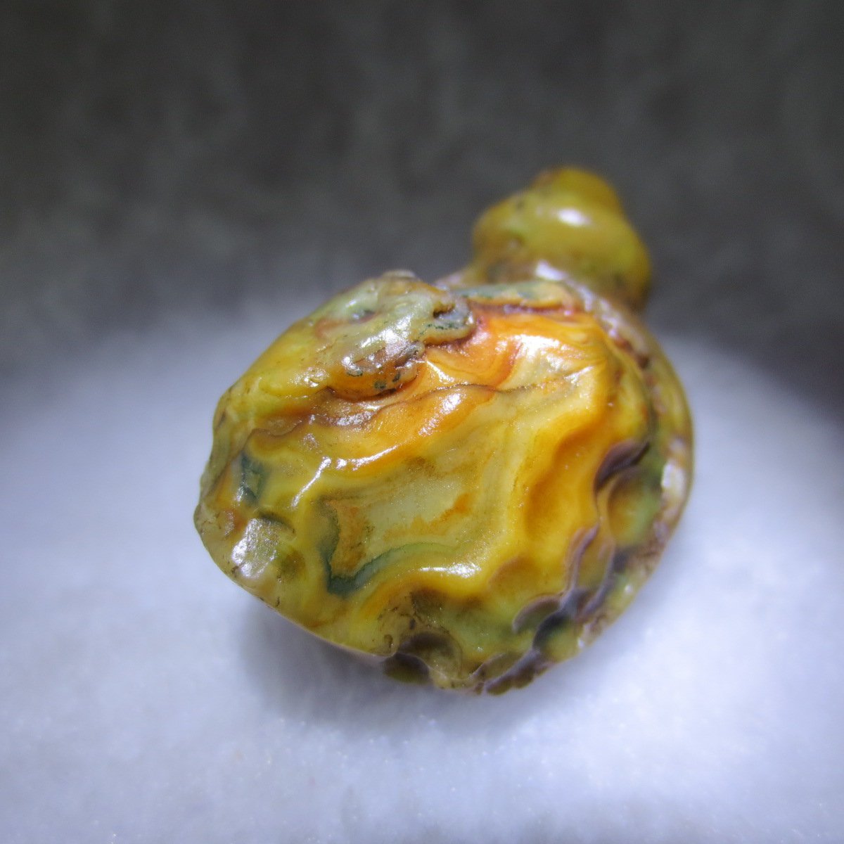 natural thumb eye gobi agate desert raw stone mineral (m155)