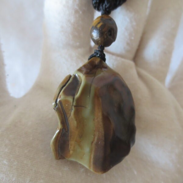 natural gobi agate pendant healing crystal jewelry (d122)