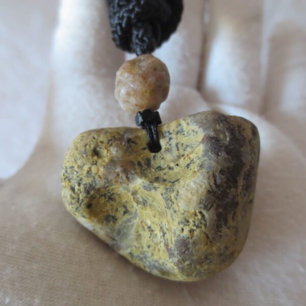 natural gobi agate pendant healing crystal jewelry (d149)