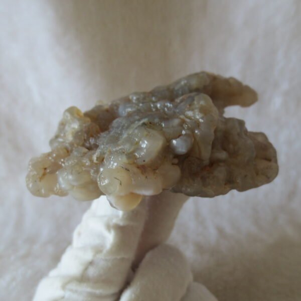 natural quartz flower gobi stone raw desert rock home decor. (h02)