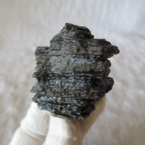 mountain shaped gobi wind carved layered agate natural rough stone specimen (k99)