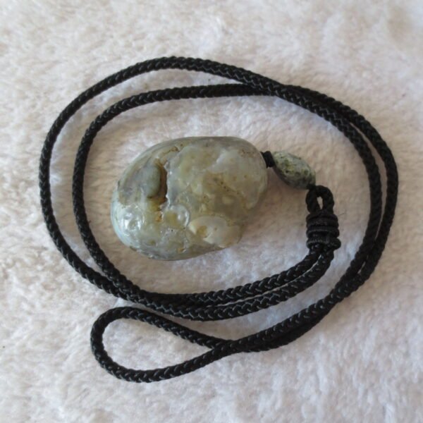 natural gobi agate pendant healing crystal jewelry (d18)