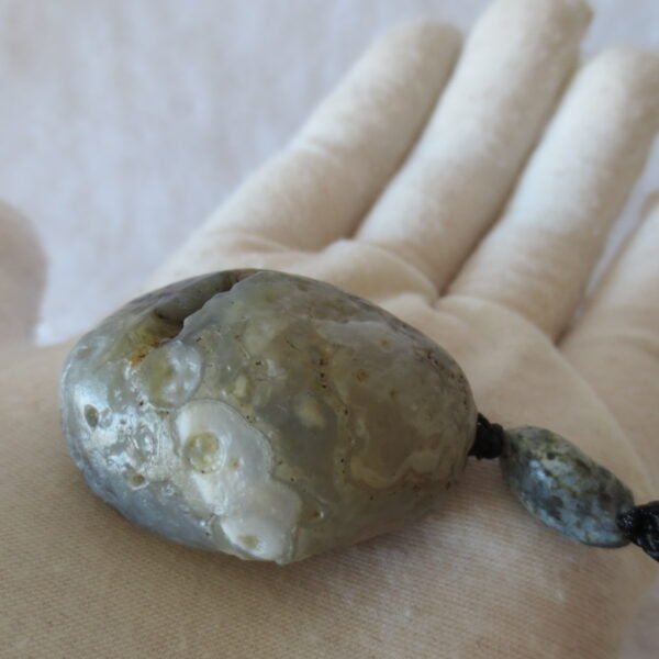 natural gobi agate pendant healing crystal jewelry (d18)