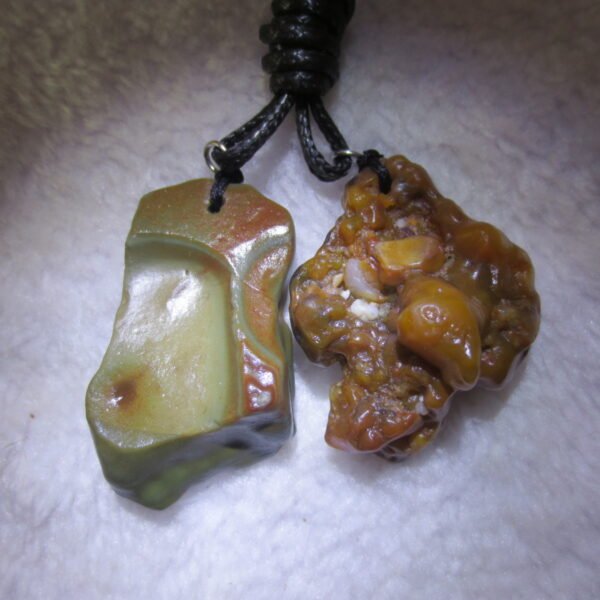 gobi agate pendant necklace natural stone healing crystal jewelry (a097)