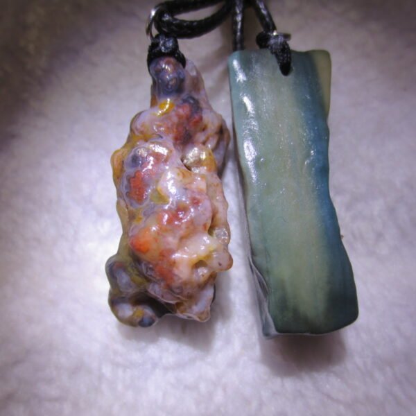 natural gobi agate pendant healing crystal jewelry (a100)