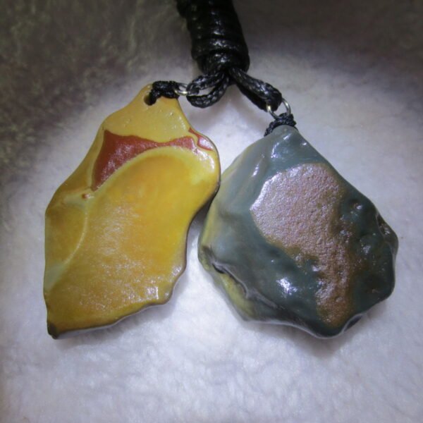 natural gobi agate pendant healing crystal jewelry (a101)