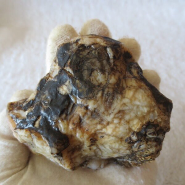 natural quartz flower gobi stone raw desert rock home decor. (g34)