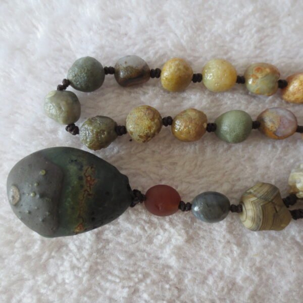 gobi agate raw stone necklace – authentic desert gem jewelry (n646)