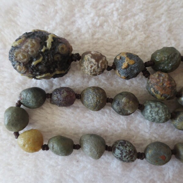 gobi agate raw stone necklace – authentic desert gem jewelry (n647)