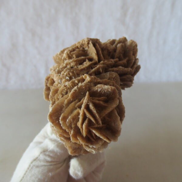natural desert rose gobi agate raw stone mineral home decor. (i02)