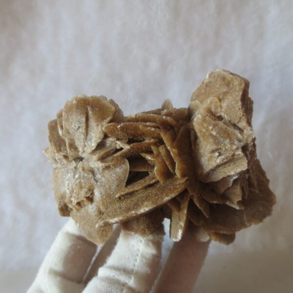 natural desert rose gobi agate raw stone mineral home decor. (i03)