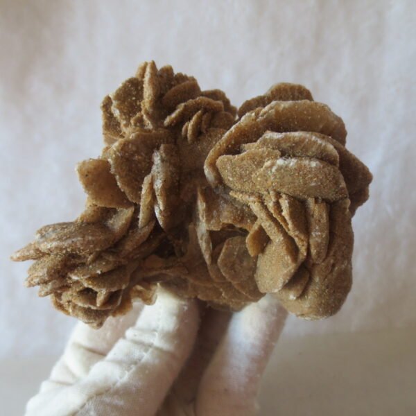 natural desert rose gobi agate raw stone mineral home decor. (i04)