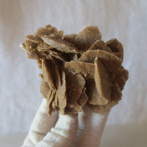 natural desert rose gobi agate raw stone mineral home decor. (i04)