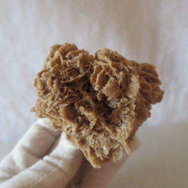 natural desert rose gobi agate raw stone mineral home decor. (i05)