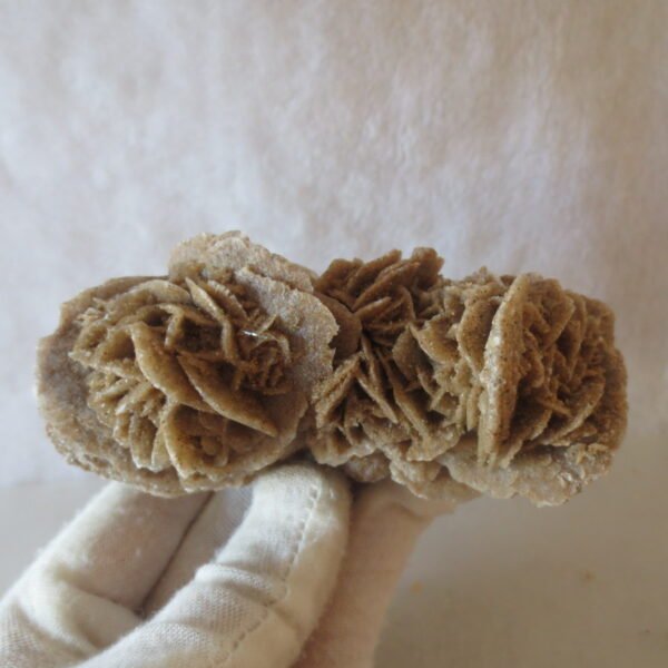 natural desert rose gobi agate raw stone mineral home decor. (i07)