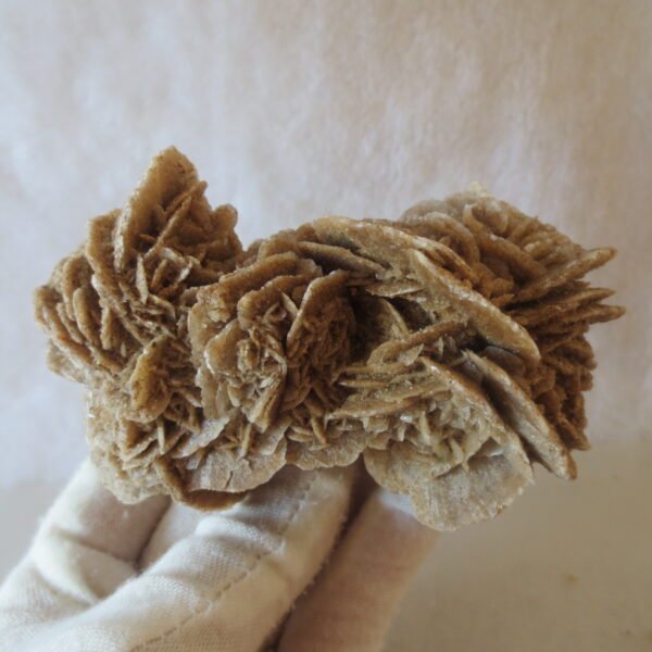 natural desert rose gobi agate raw stone mineral home decor. (i07)