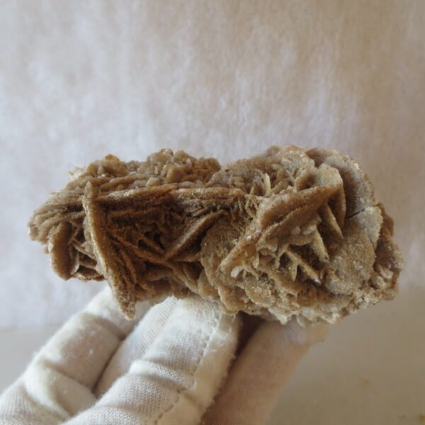 natural desert rose gobi agate raw stone mineral home decor. (i07)