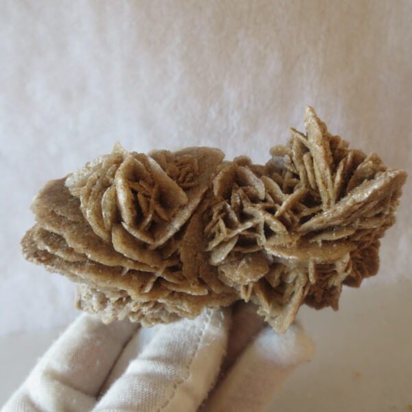 natural desert rose gobi agate raw stone mineral home decor. (i07)
