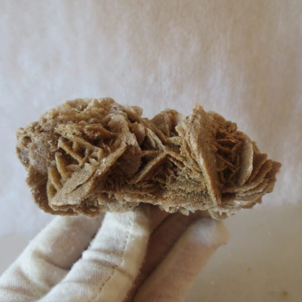 natural desert rose gobi agate raw stone mineral home decor. (i07)