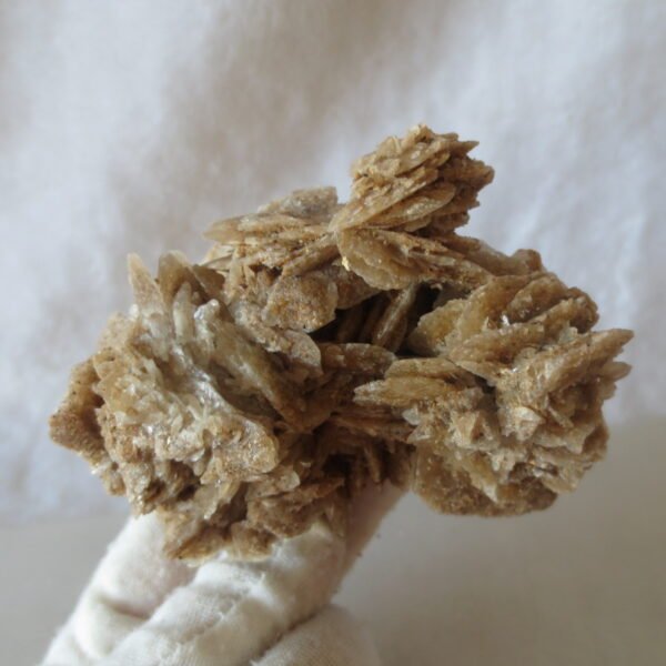 natural desert rose gobi agate raw stone mineral home decor. (i09）