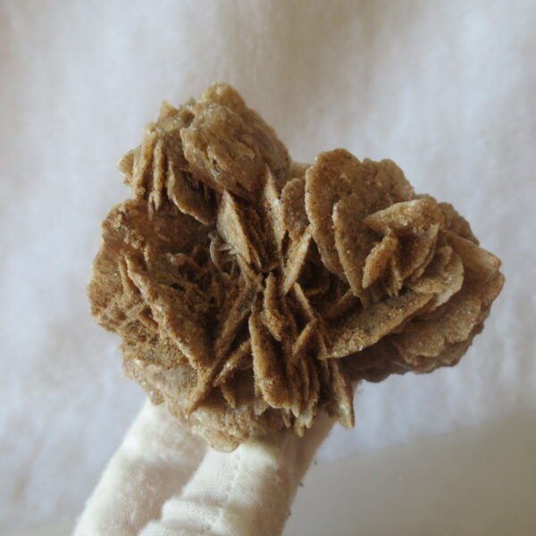 natural desert rose gobi agate raw stone mineral home decor. (i11）