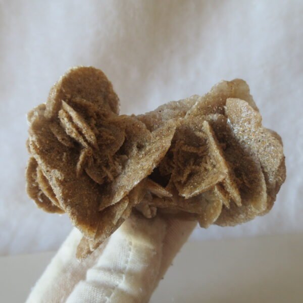 natural desert rose gobi agate raw stone mineral home decor. (i11） (copy)