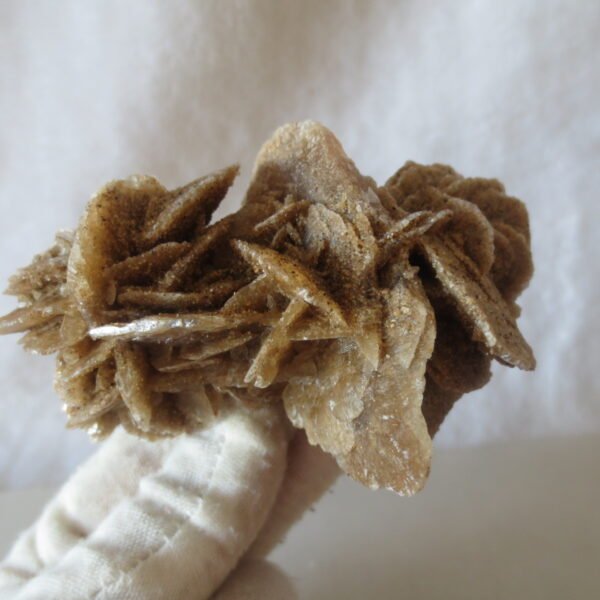 natural desert rose gobi agate raw stone mineral home decor. (i11） (copy)