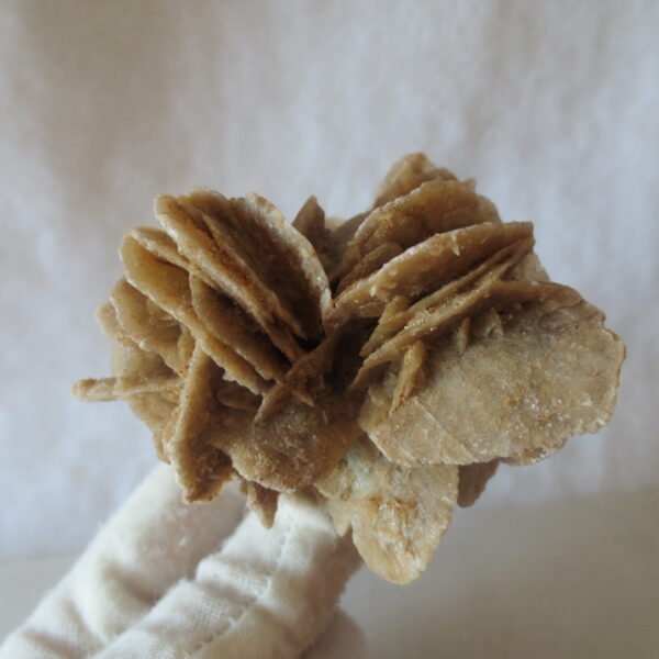 natural desert rose gobi agate raw stone mineral home decor. (i17)