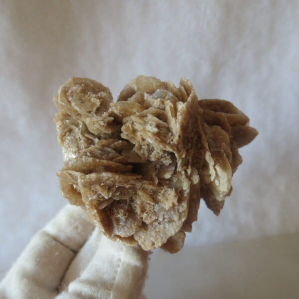 natural desert rose gobi agate raw stone mineral home decor. (i17)