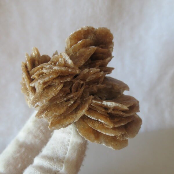 natural desert rose gobi agate raw stone mineral home decor. (i17） (copy)